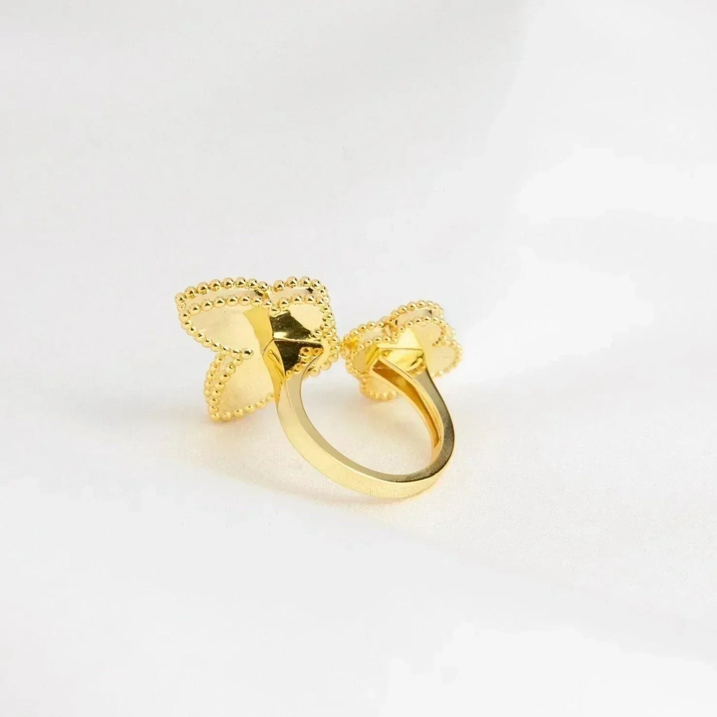 [LUXORA]LUCKY BETWEEN THE FINGER RING