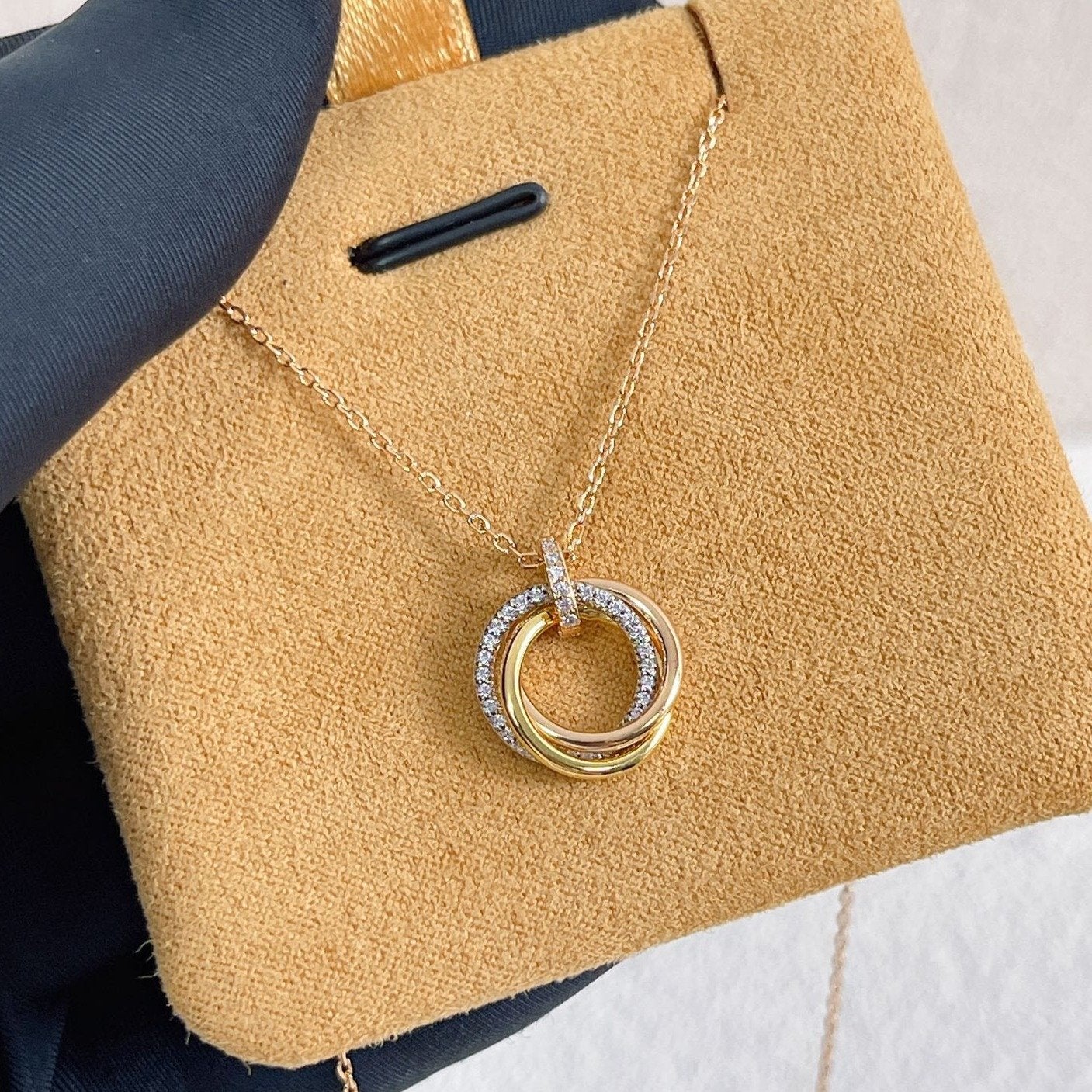 [LUXORA]TRINITY NECKLACE SILVER GOLD PINK GOLD DIAMONDS