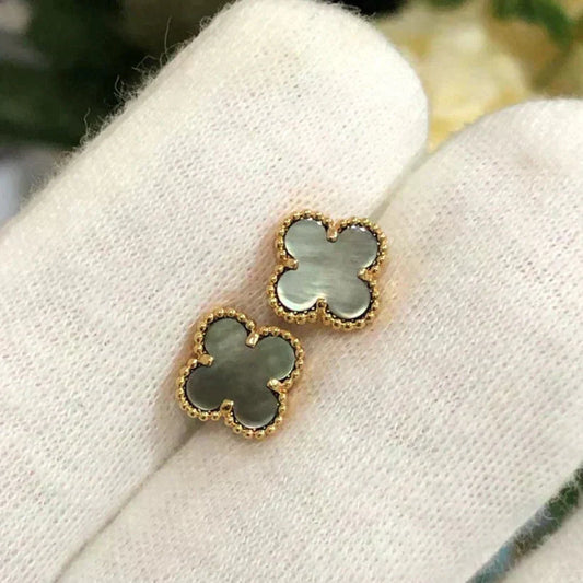 [LUXORA]CLOVER MINI 9.5MM GRAY MOP EARRINGS