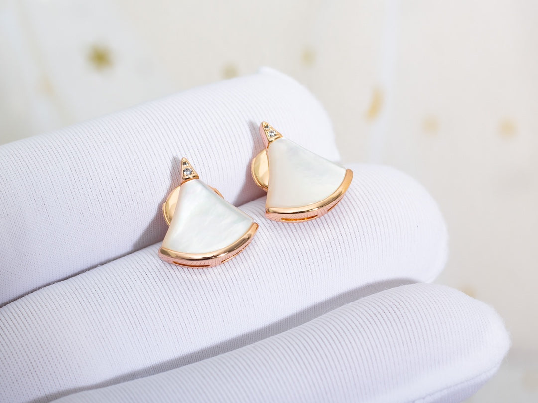 [LUXORA]DIVAS DREAM EARRINGS PINK GOLD