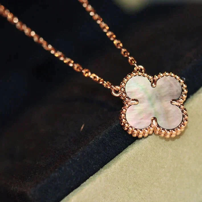 [LUXORA]CLOVER 15MM  GRAY MOTHER OF PEARL NECKLACE