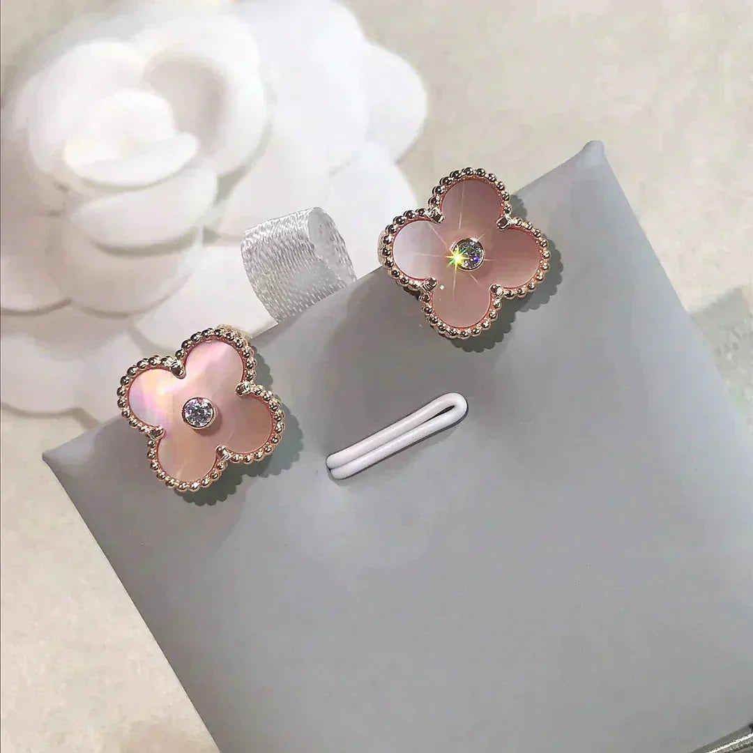[LUXORA]CLOVER MEDIUM 1 MOTIFS  PINK MOP DIAMOND EARRINGS