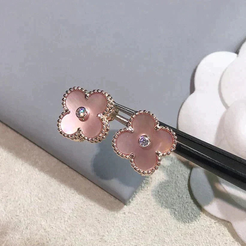 [LUXORA]CLOVER MEDIUM 1 MOTIFS  PINK MOP DIAMOND EARRINGS