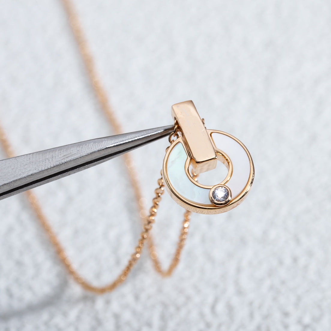 [LUXORA]GARI NECKLACE PINK GOLD MOP