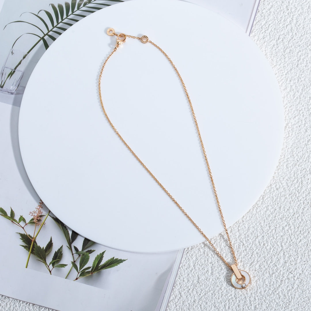 [LUXORA]GARI NECKLACE PINK GOLD MOP