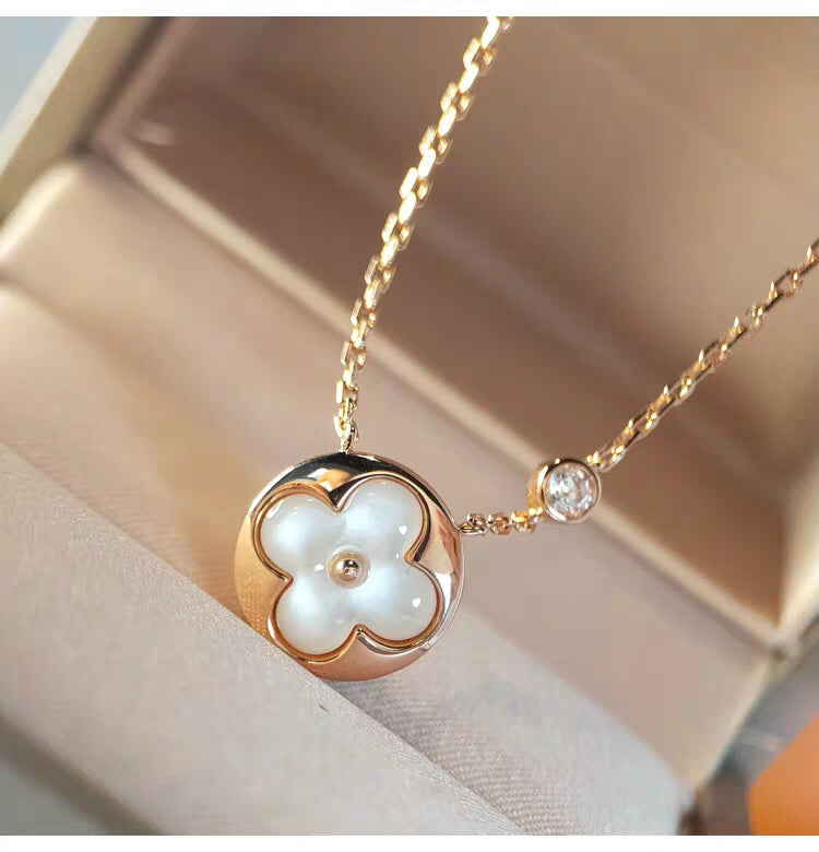 [LUXORA]SUN MOP GOLD 1 DIAMOND NECKLACE