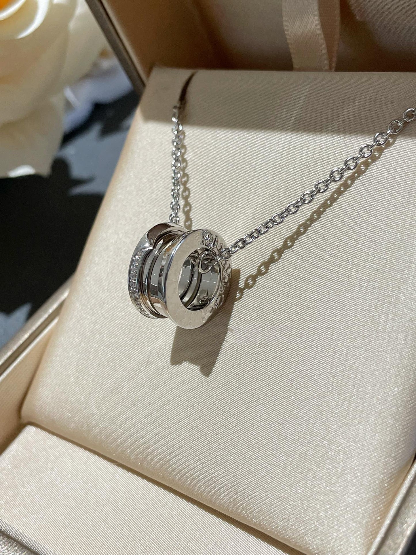 [LUXORA]ZERO 1 NECKLACE DIAMOND