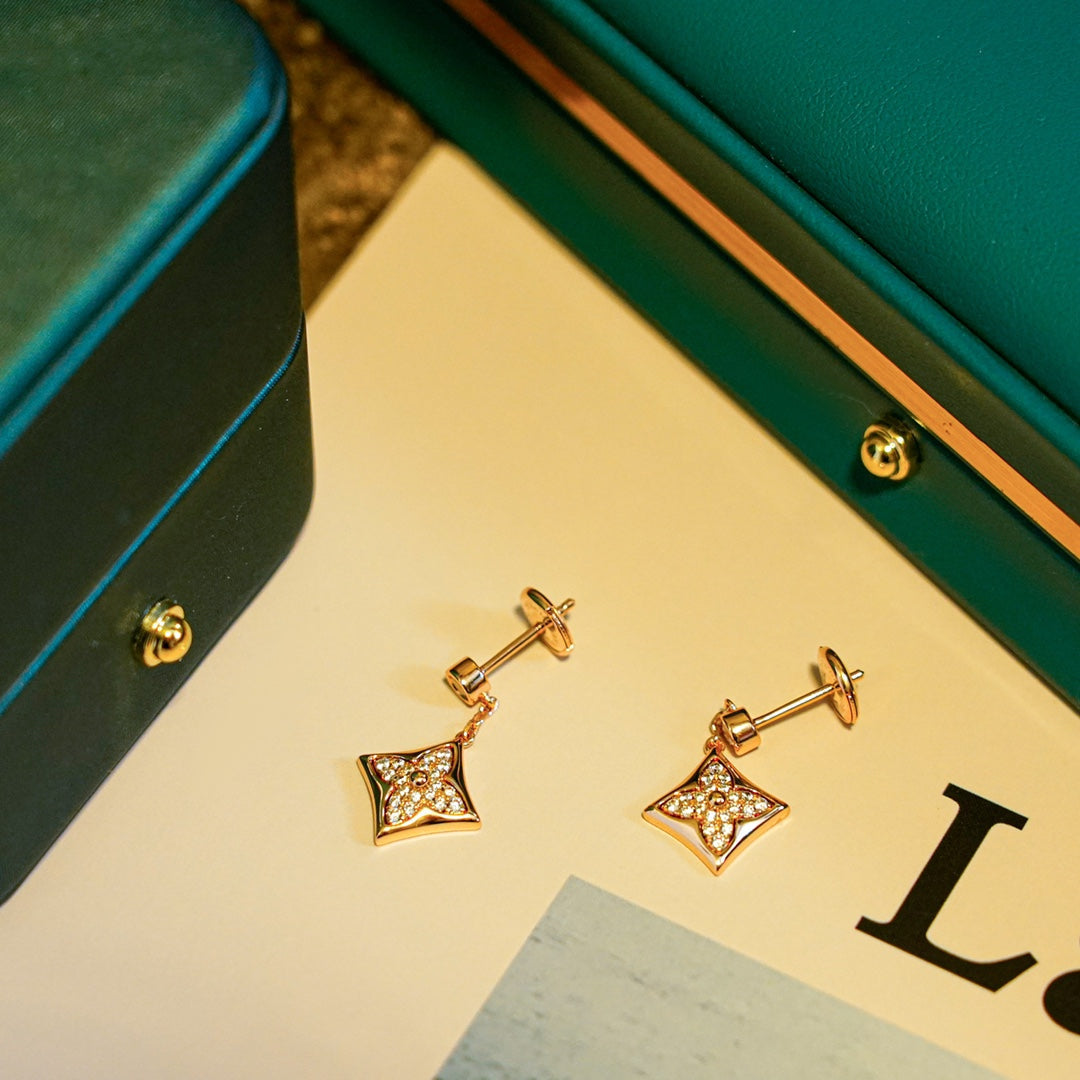 [LUXORA]STAR DIAMONDS EARRINGS GOLD