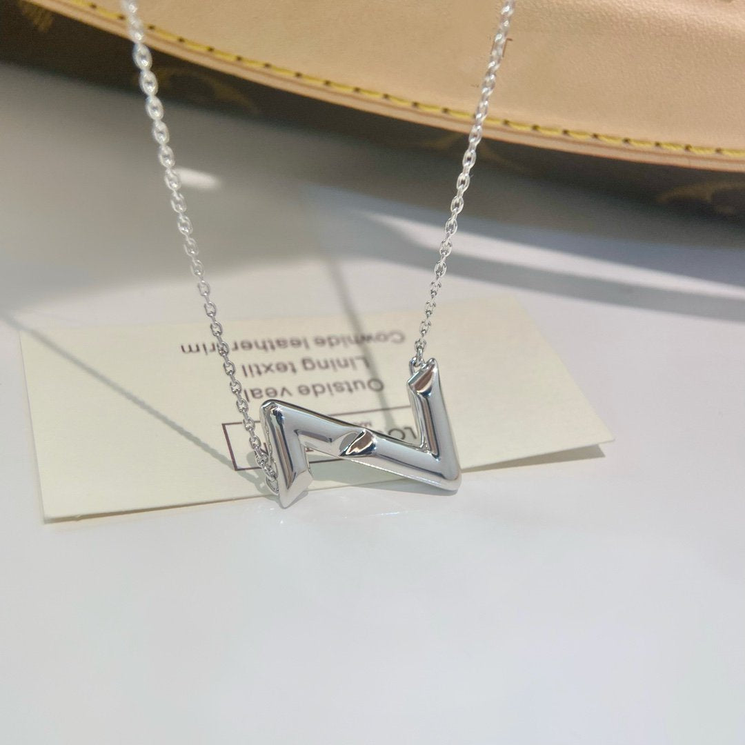 [LUXORA]VOLTE UPSIDE DOWN NECKLACE