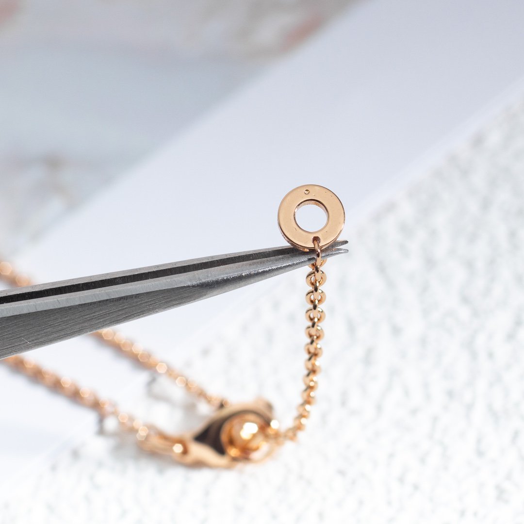[LUXORA]ZERO 1 WHITE CERAMIC PINK GOLD DIAMOND NECKLACE