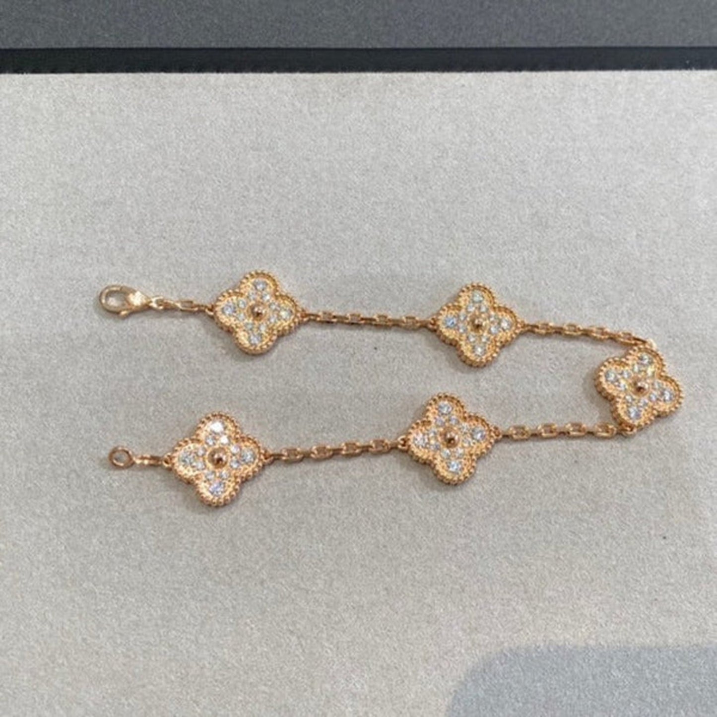 [LUXORA] CLOVER 5 MOTIF FULL DIAMOND BRACELET COLLECTION