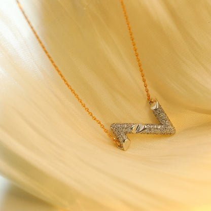[LUXORA]VOLT SILVER DIAMOND PEDANT NECKLACE