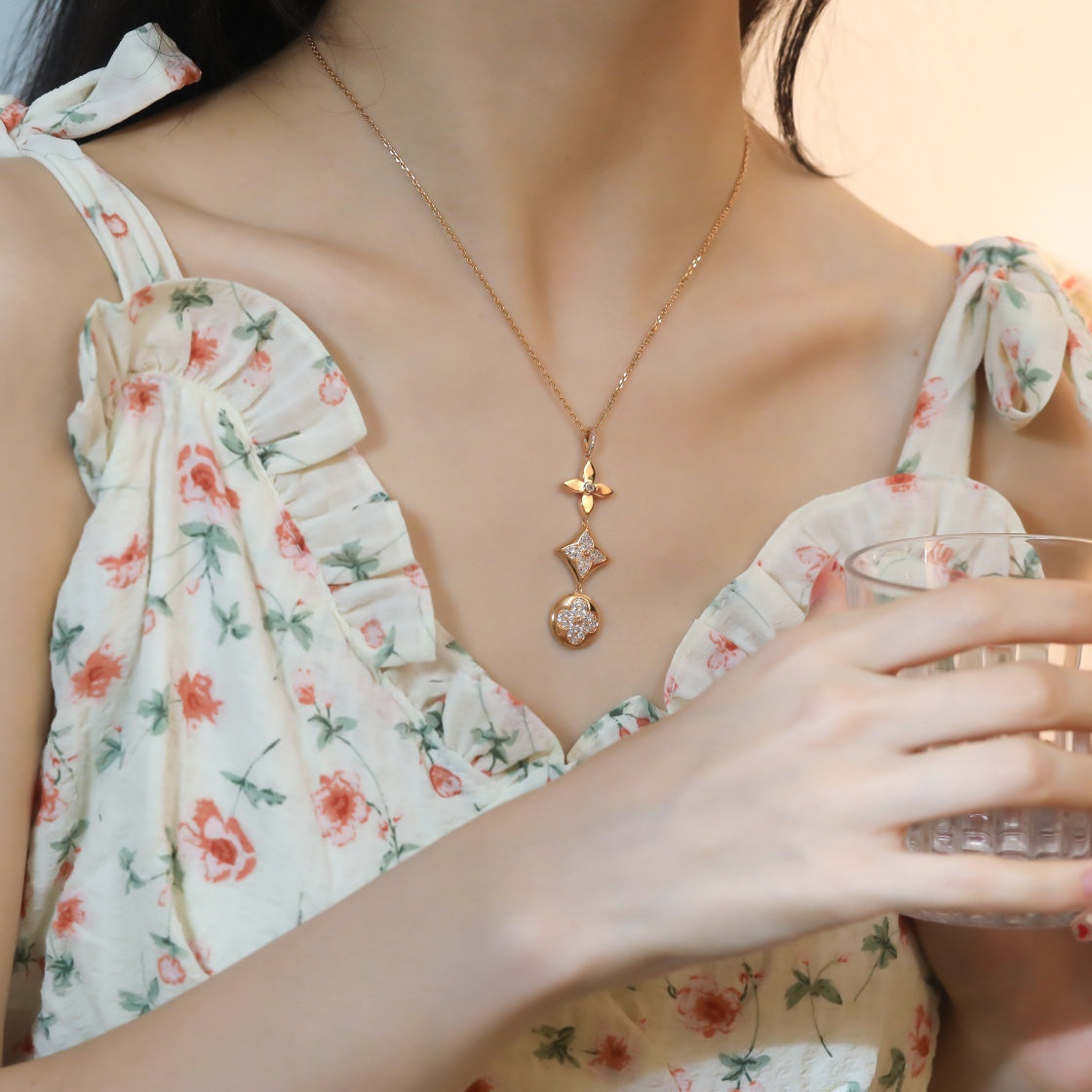 [LUXORA]STAR AND SUN DIAMOND PINK GOLD NECKLACE