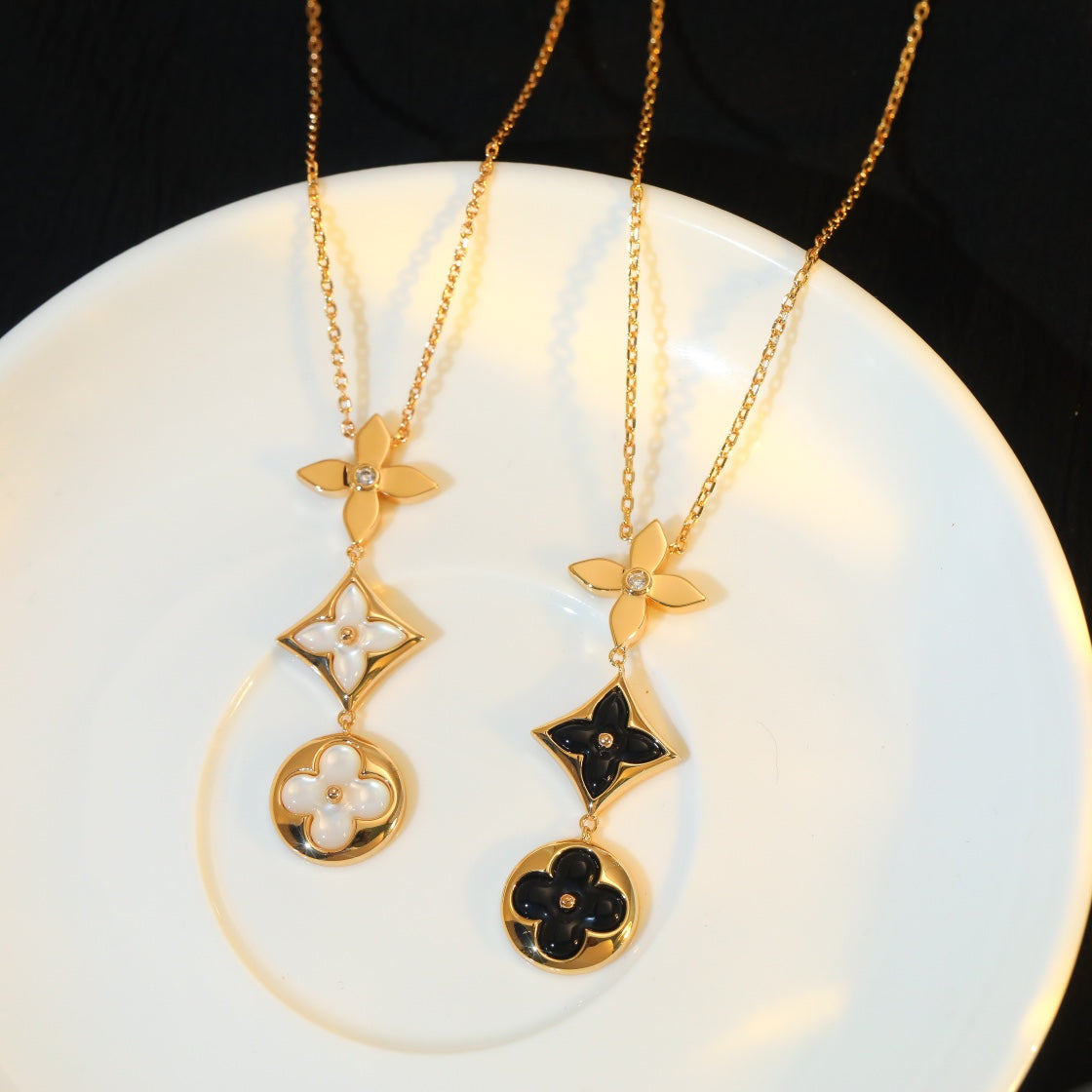 [LUXORA]STAR AND SUN ONYX PINK GOLD NECKLACE