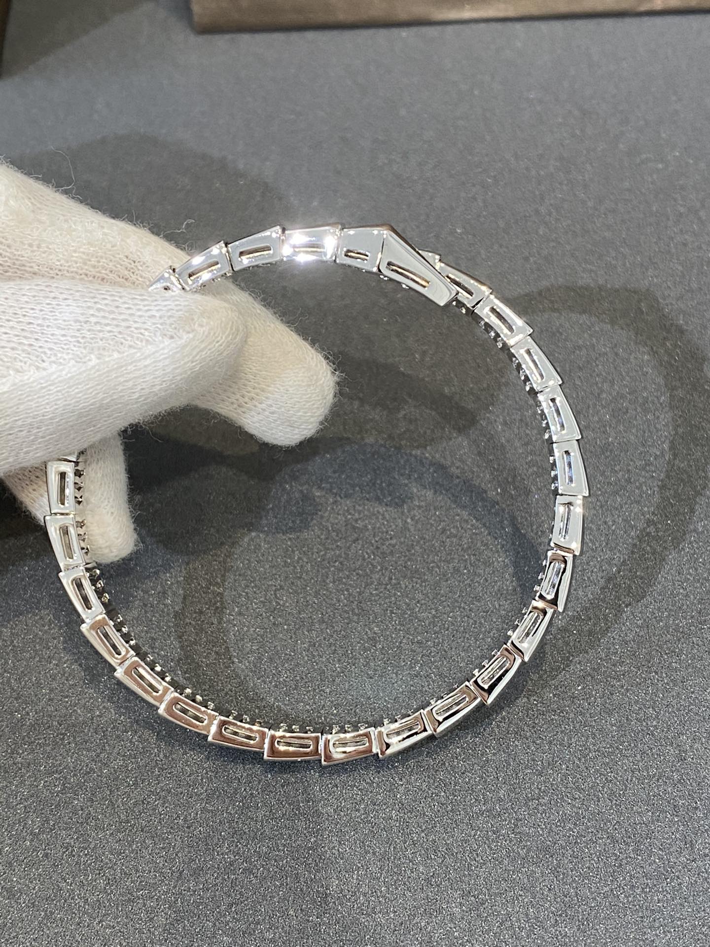 [LUXORA]SERPENTI BRACELET DIAMONDS SILVER