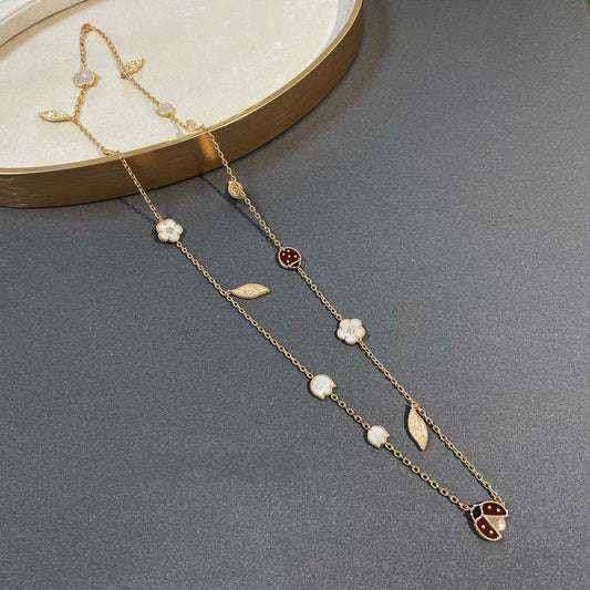 [LUXORA]LUCKY SPRING 15 MOTIFS GOLD HALSKETTE