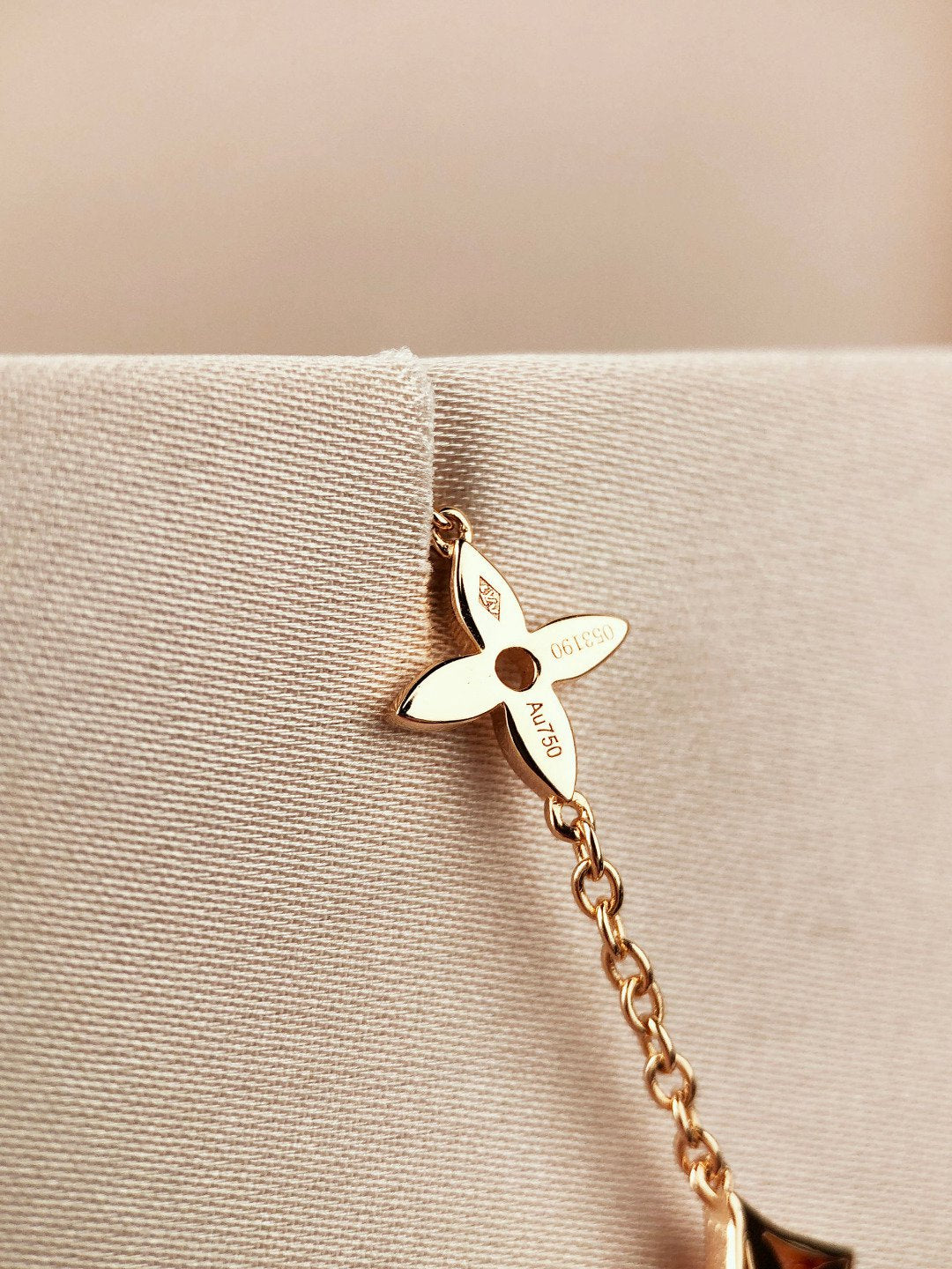 [LUXORA]STAR AND SUN 7 MOTIFS GOLD BRACELET