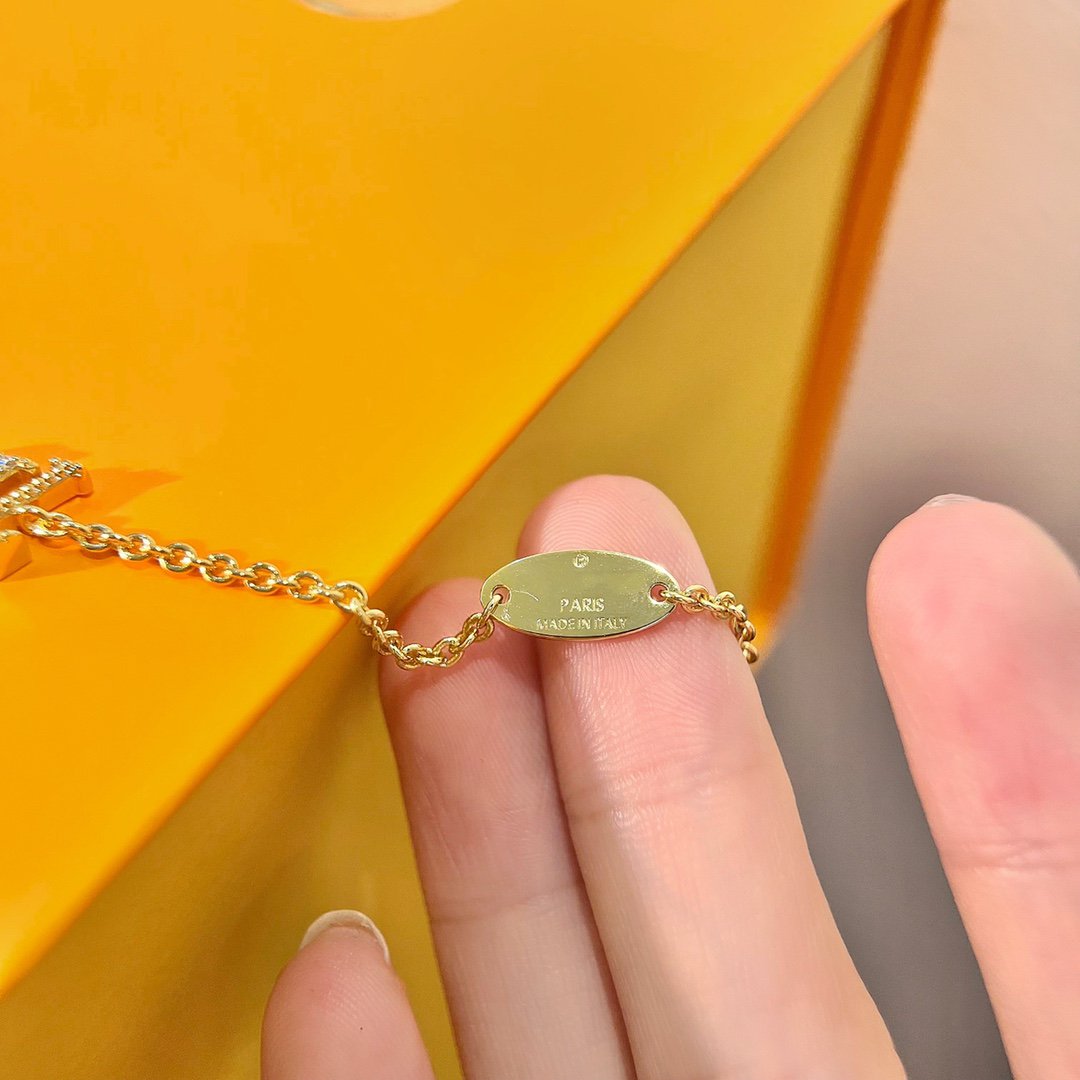 [LUXORA]LOGO STAR MOTIF GOLD BRACELET
