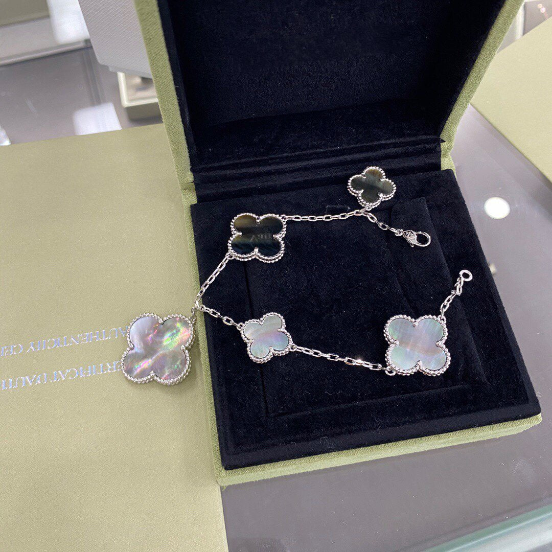 [LUXORA]CLOVER 5 MOTIFS SIVLER DARK MOP BRACELET