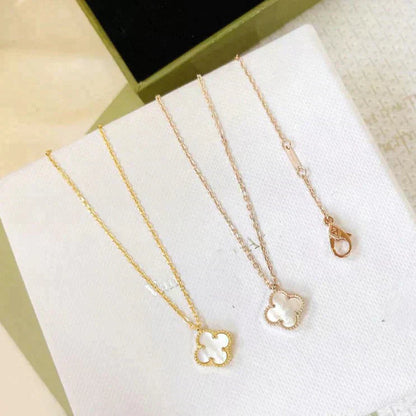 [LUXORA]CLOVER MINI 9.5MM WHITE MOTHER-OF-PEARL NECKLACE