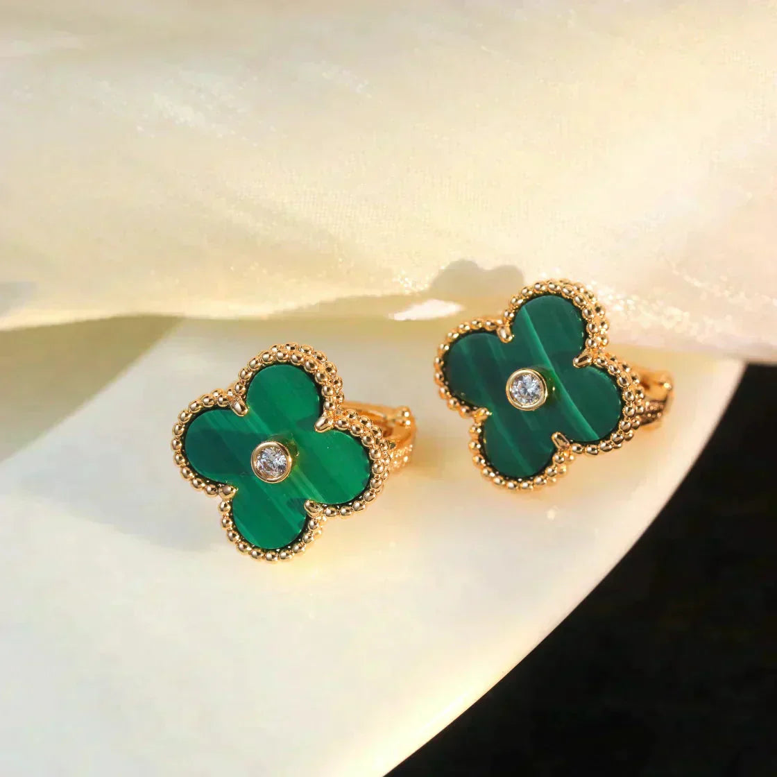 [LUXORA]CLOVER MEDIUM 1 MOTIFS MALACHITE DIAMOND EARRINGS