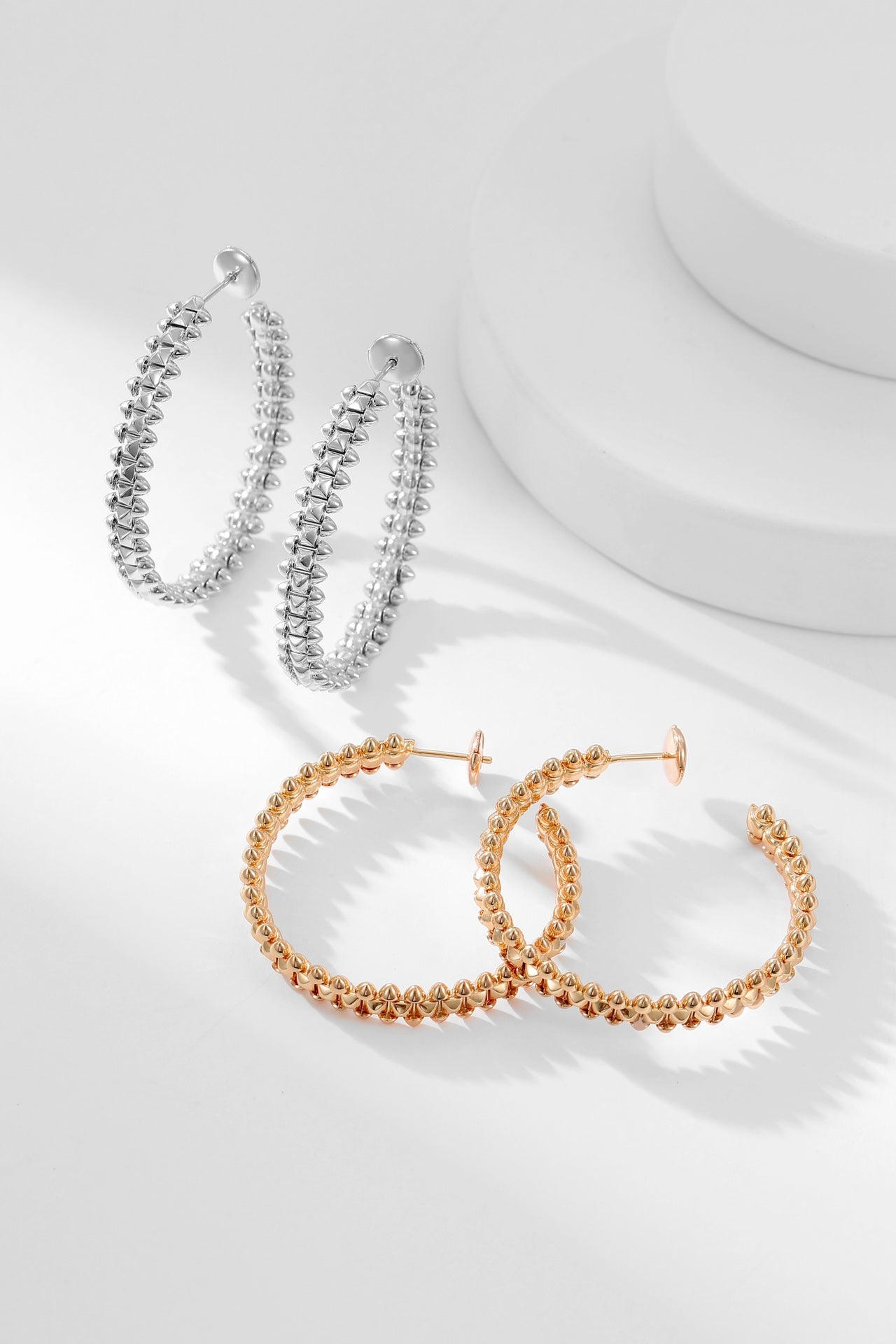 [LUXORA]CLASH HOOP EARRINGS
