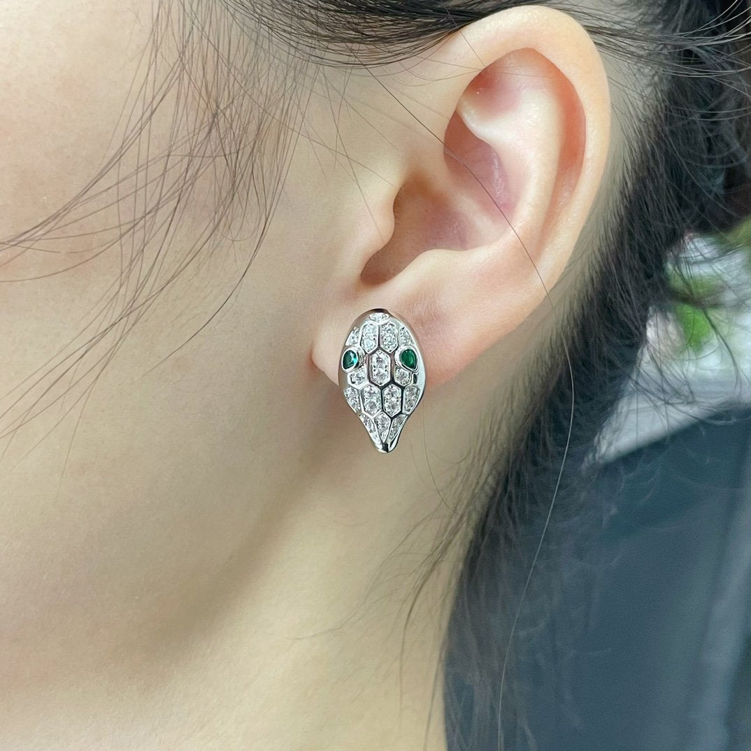[LUXORA]SERPENT DIAMOND STUD EARRINGS