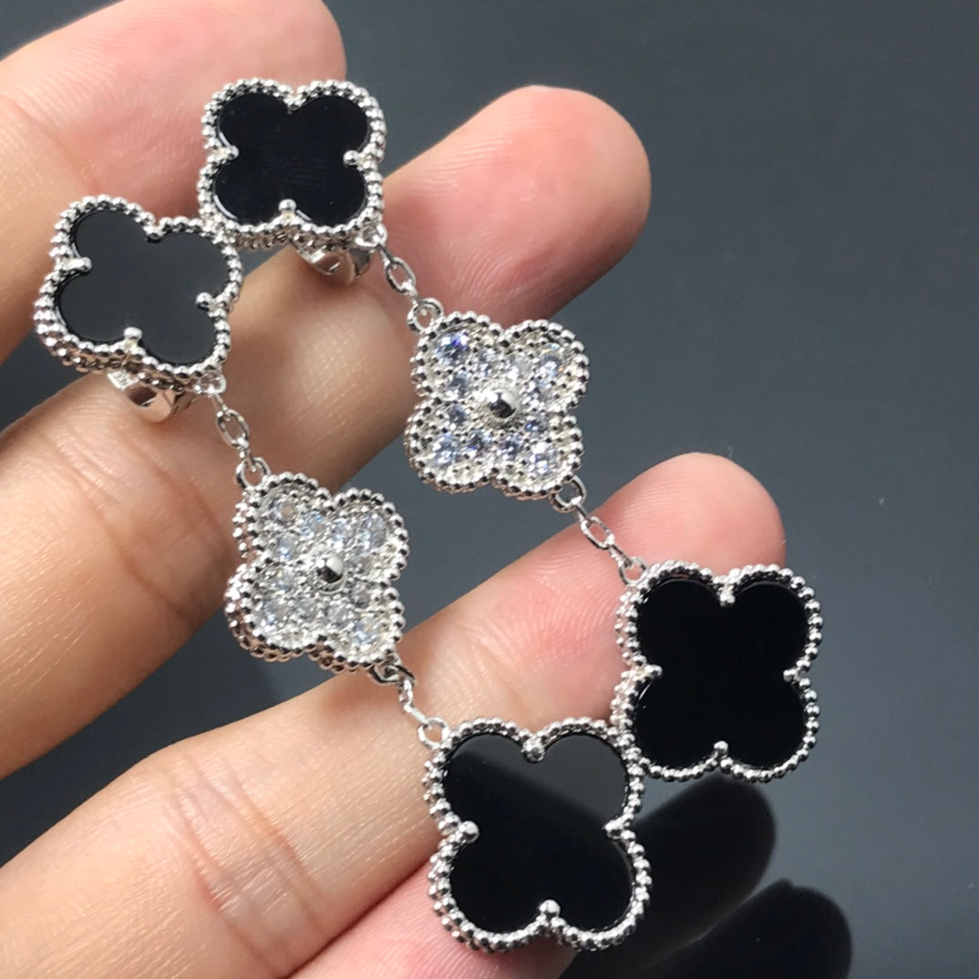 [LUXORA]CLOVER 3 MOTIF DIAMOND ONYX SILVER EARRINGS