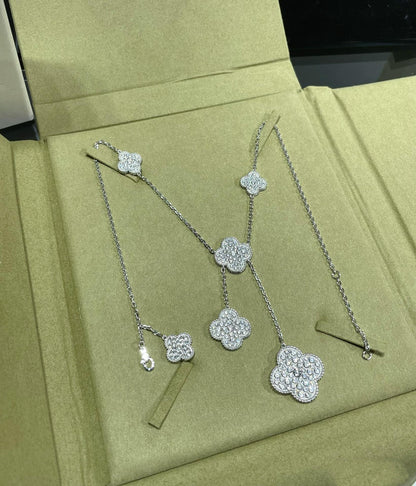 [LUXORA]CLOVER 6 MOTIF DIAMOND PAVED NECKLACE