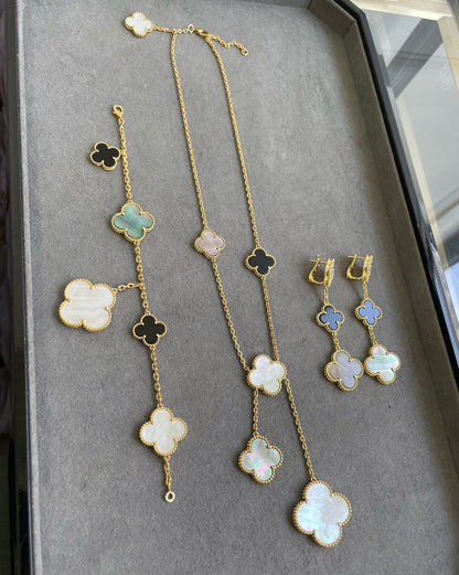 [LUXORA]CLOVER 3 MOTIF MOP ONYX DARK MOP PINK GOLD EARRINGS