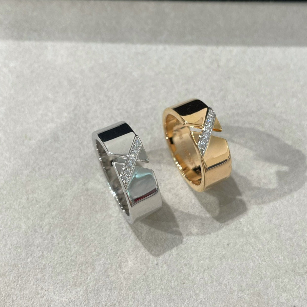 [LUXORA]LIENS EVIDENCE DIAOMOND RING
