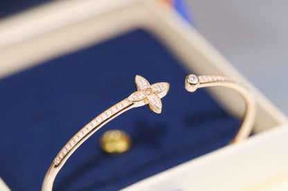 [LUXORA]IDYLLE PINK GOLD OPEN BRACELET DIAMOND PAVED
