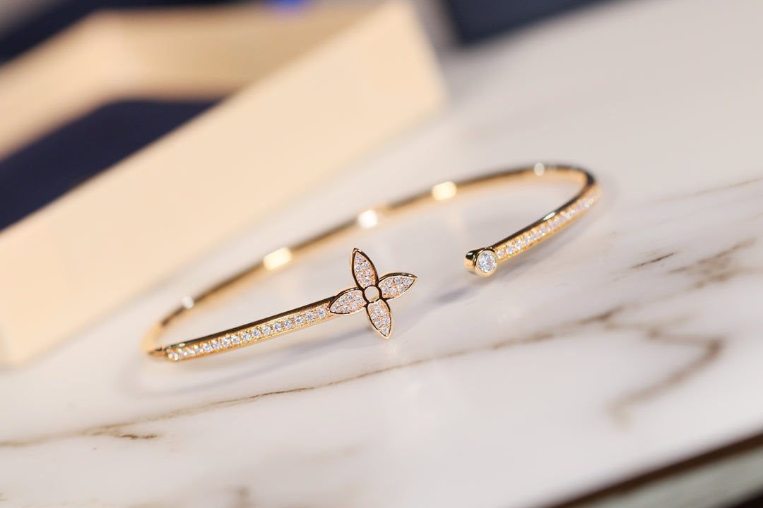 [LUXORA]IDYLLE GOLD OPEN BRACELET DIAMOND PAVED