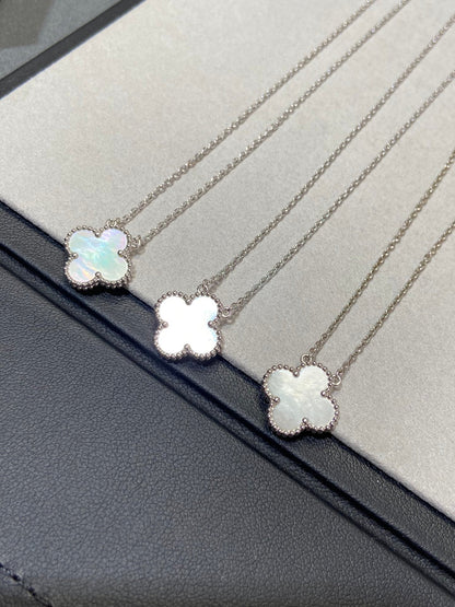 [LUXORA]CLOVER MEDIUM SILVER WHITE MOP NECKLACE