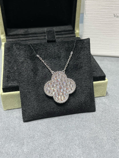 [LUXORA]CLOVER 25MM LARGE PENDANT DIAMOND PAVED SILVER NECKLACE