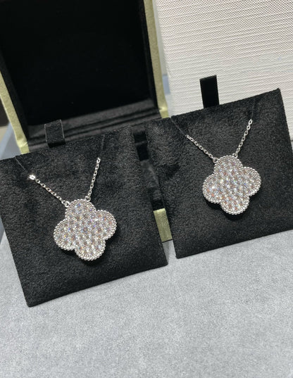 [LUXORA]CLOVER 25MM LARGE PENDANT DIAMOND PAVED SILVER NECKLACE