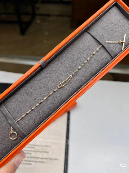 [LUXORA]Brooch Necklace