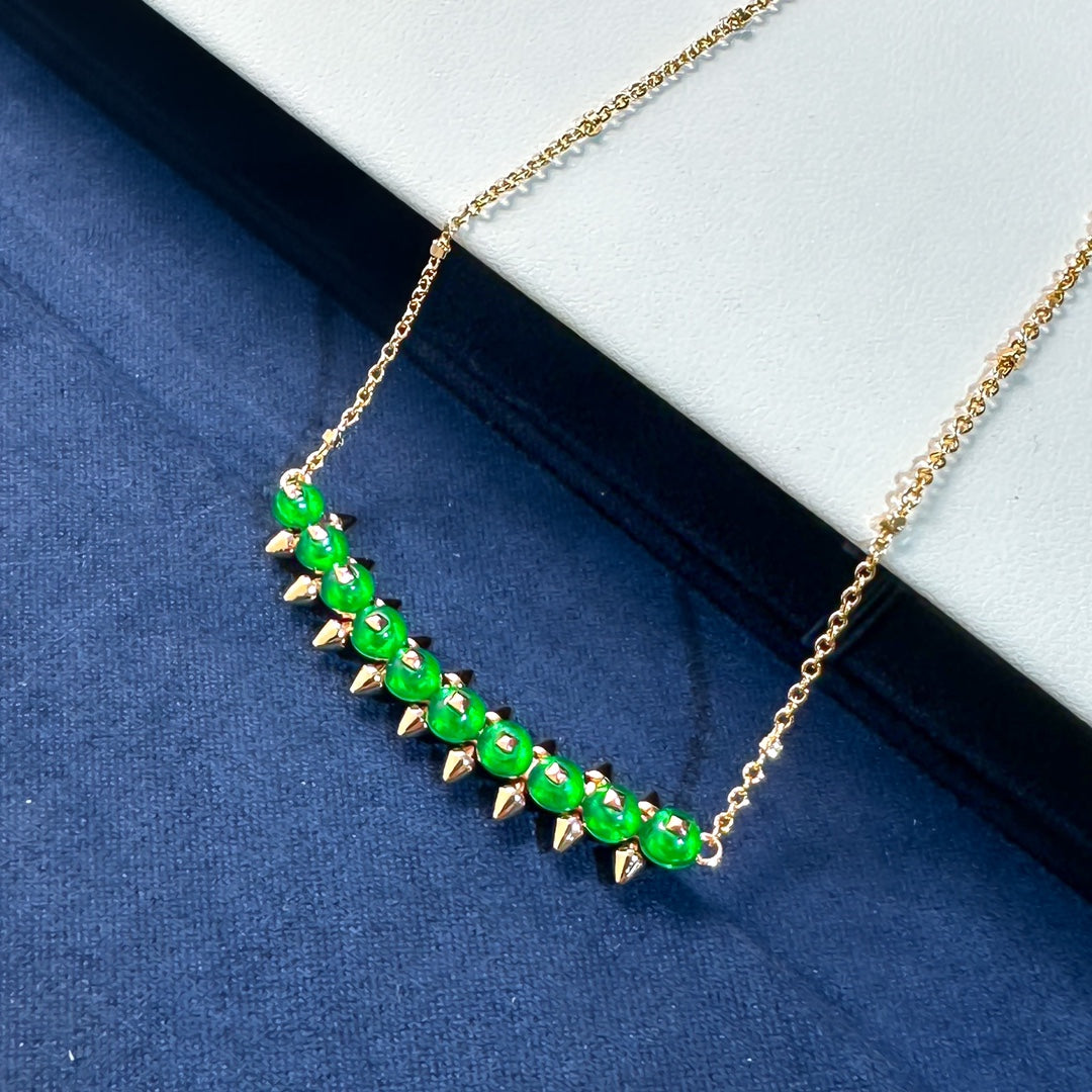 [LUXORA]New Arrival: Green Bead Rivet Necklace