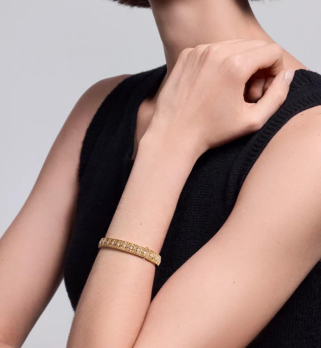 [⭐JeweliWhal]2026 WOVEN-PATTERN BRACELET SET WITH FULL DIAMOND INLAY THREE-COLORS