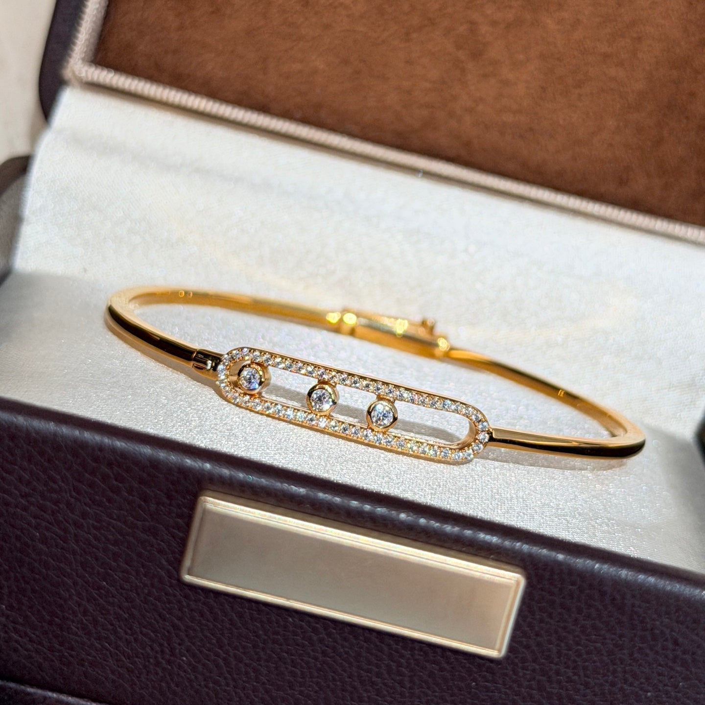 [LUXORA]Move Pavé Diamond Bangle Bracelet M