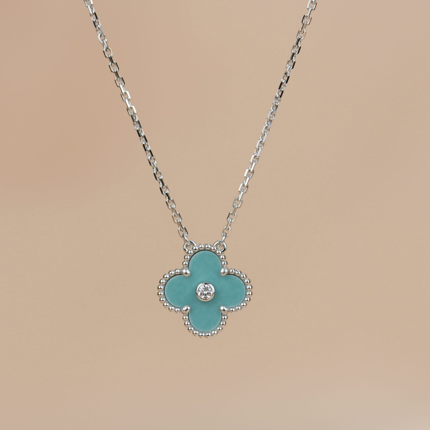 [LUXORA]CLOVER 15MM DIAMOND SVRES PORCELAIN  NECKLACE SILVER