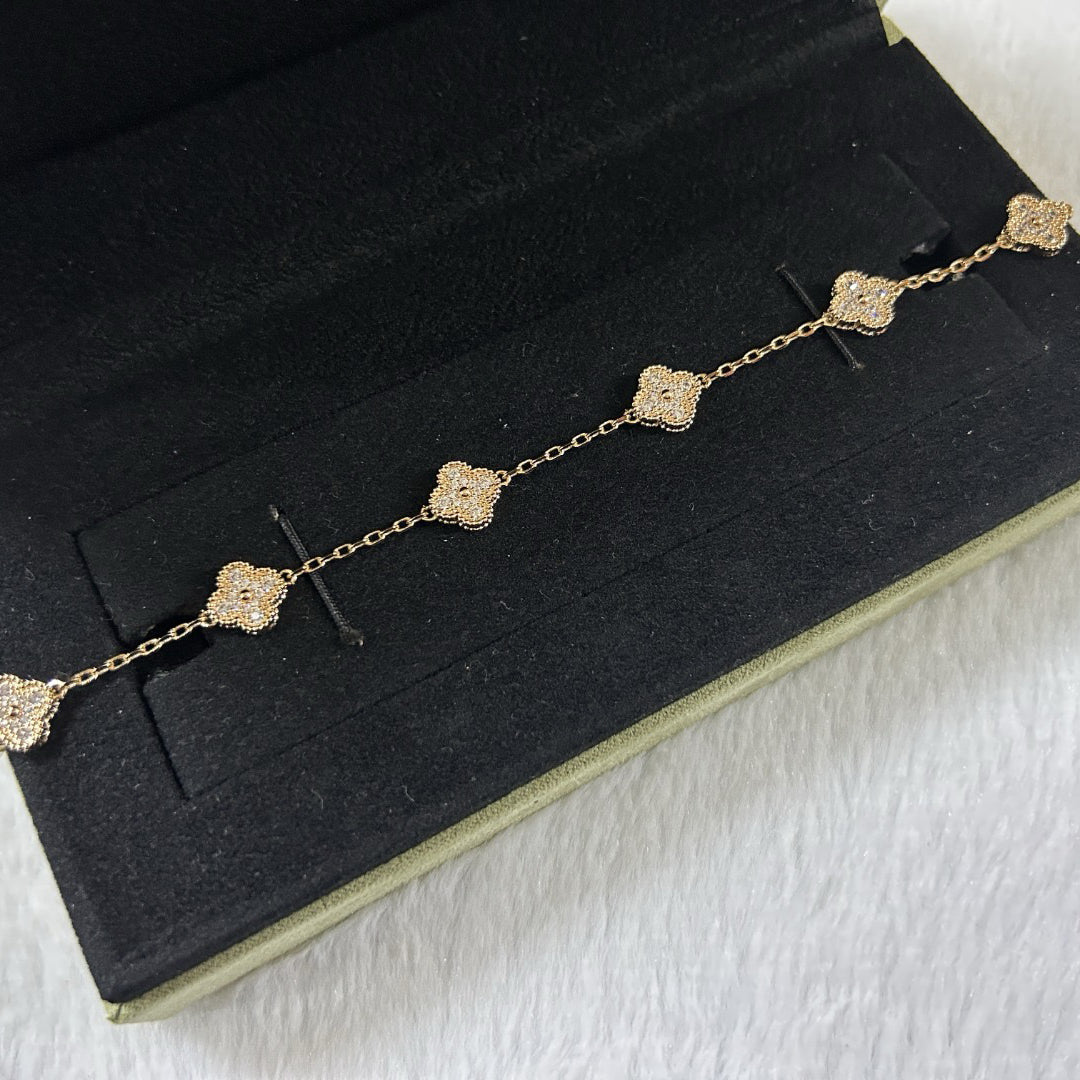 [LUXORA]CLOVER 6 MOTIF DIAMOND BRACELET