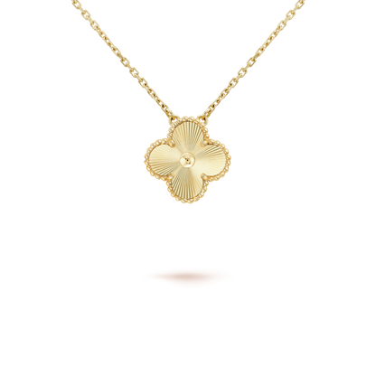 [LUXORA]CLOVER 15MM LASER NECKLACE AND BOX