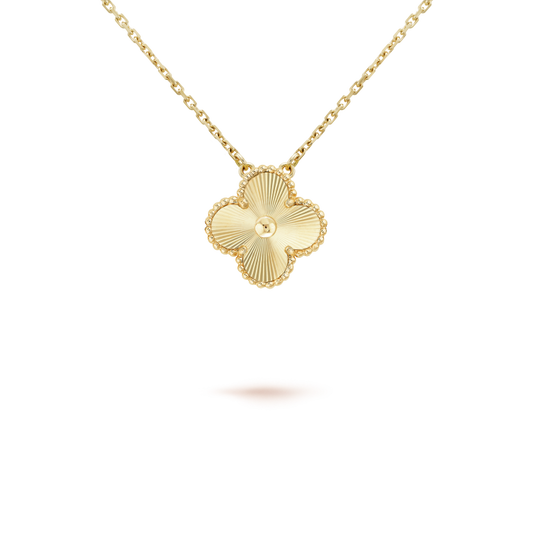 [LUXORA]CLOVER 15MM LASER NECKLACE AND BOX