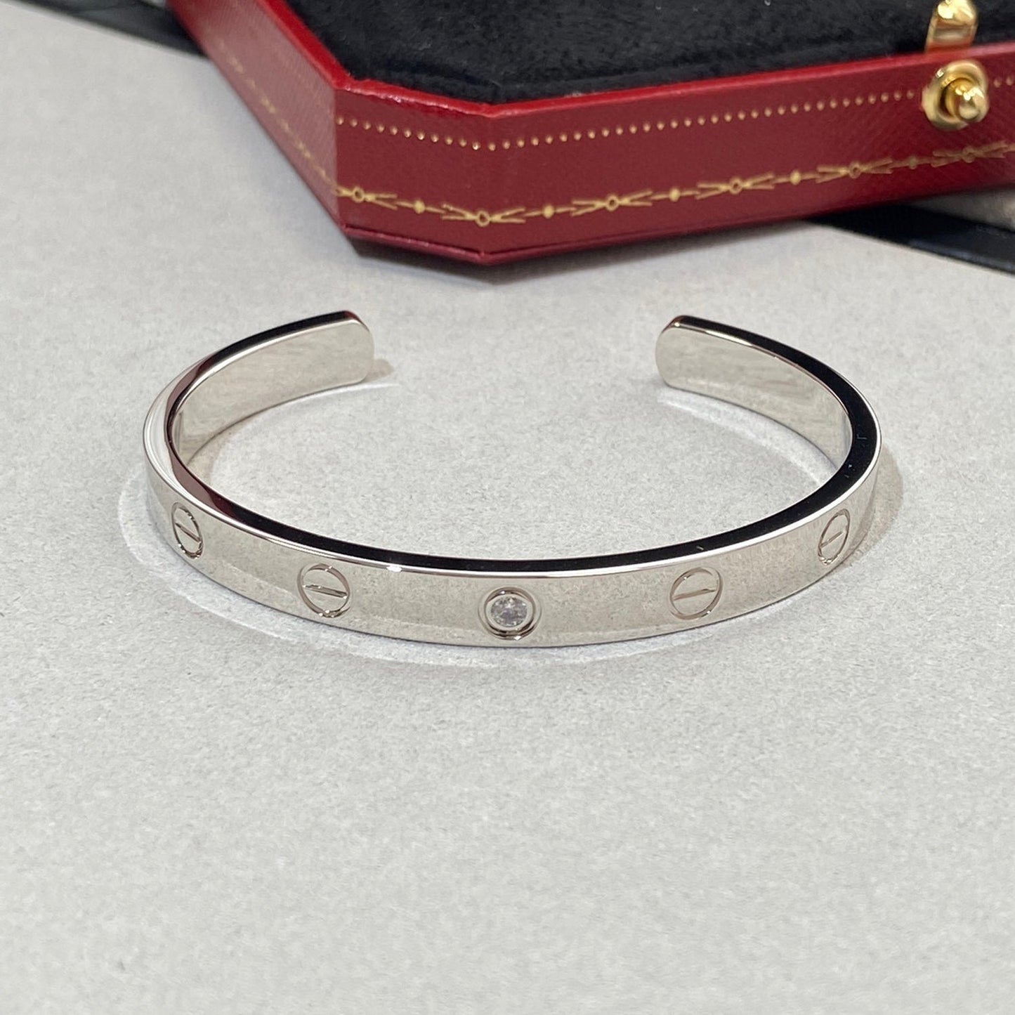 [⭐JeweliWhal]LOVE BRACELET 6.1MM 1 DIAMOND OPEN CUFF
