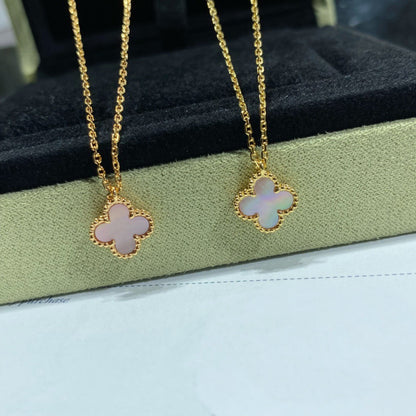 [LUXORA]CLOVER 15MM PINK MOTHER-OF-PEARL SINGLE FLOWER NECKLACE