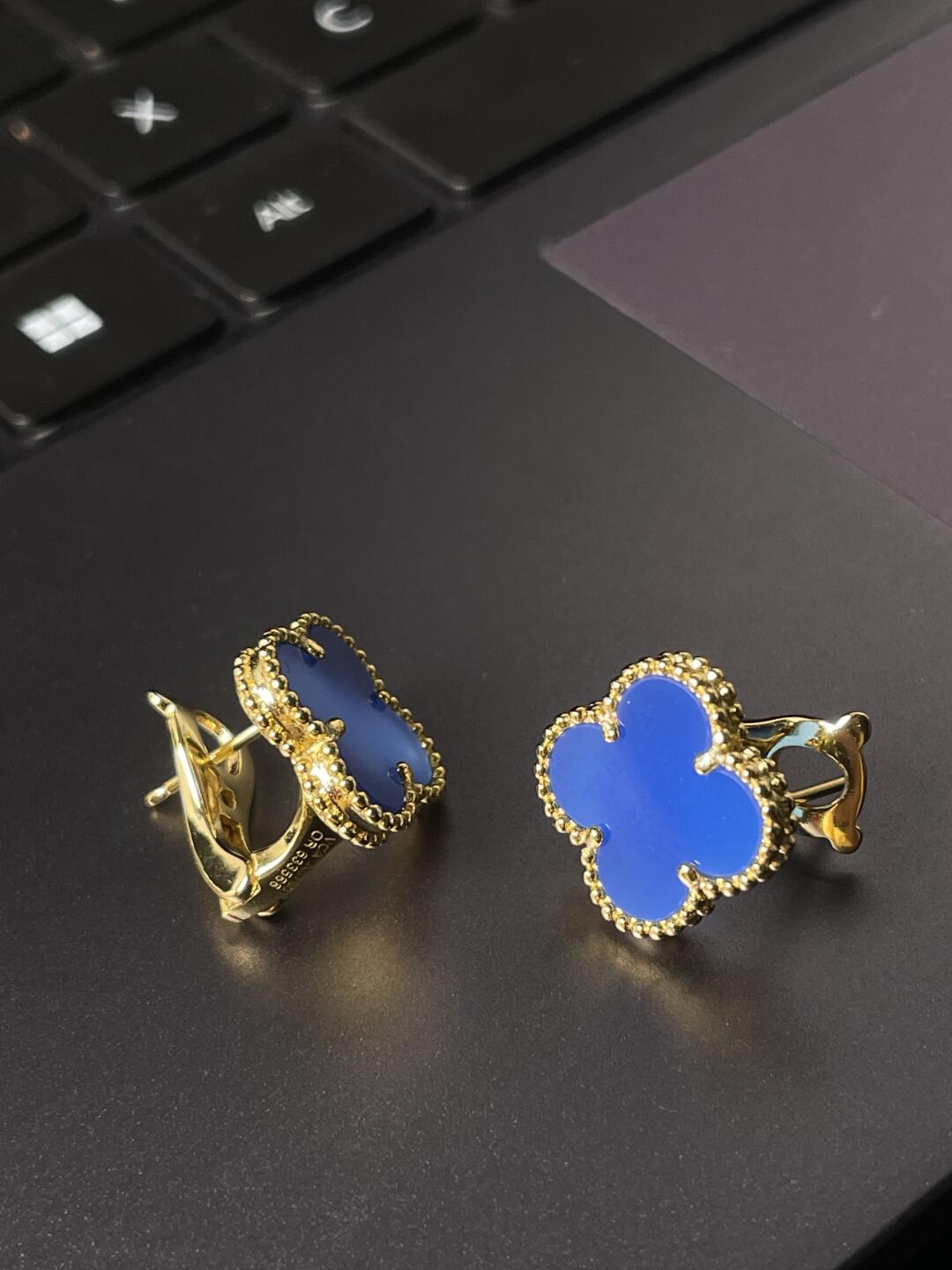 [LUXORA] CLOVER LARGE (20mm) 1 MOTIFS BLUE MOP STUD EARRINGS