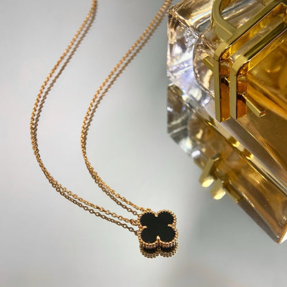 [LUXORA]CLOVER 15MM BLACK ONYX SINGLE FLOWER NECKLACE