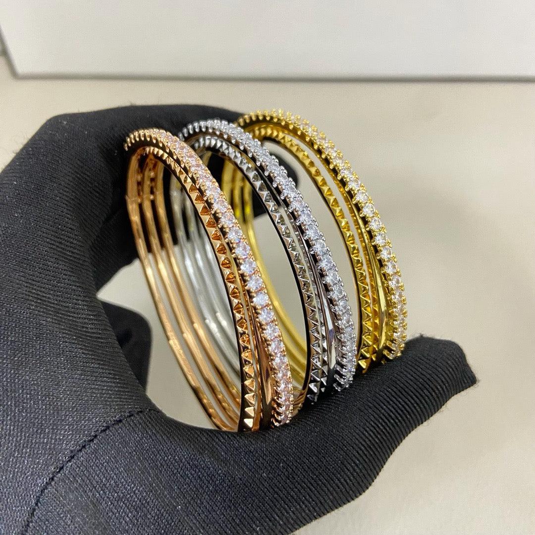 [⭐JeweliWhal]ETINCELLE HALF-PAVED DIAMOND BRACELET