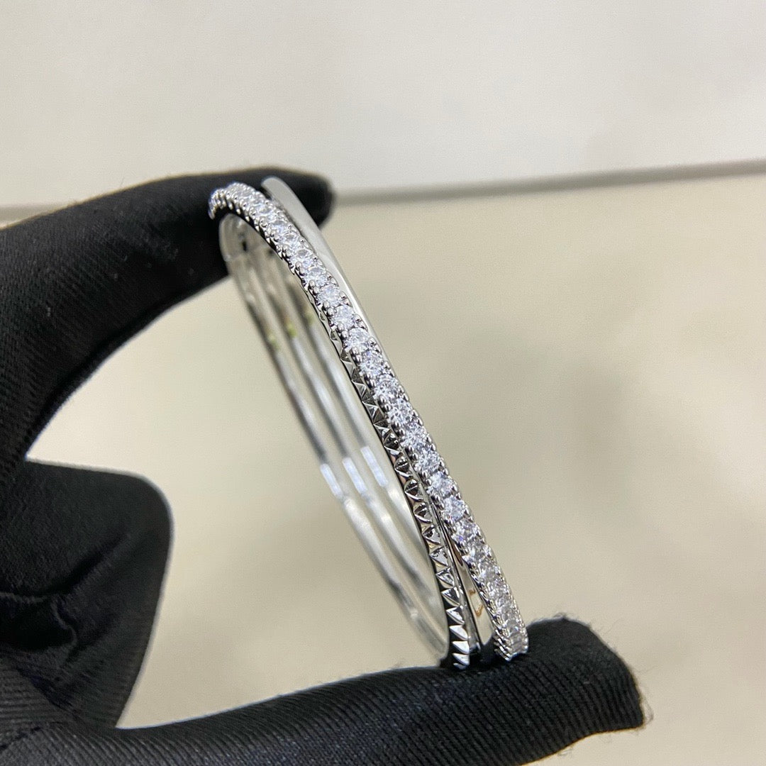 [⭐JeweliWhal]ETINCELLE HALF-PAVED DIAMOND BRACELET